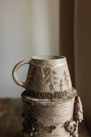 16 oz Forest Mug with Carved Bottom in White