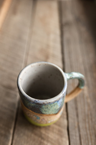 GOLD LUSTRE** 10 oz Wildflower Hills Mug