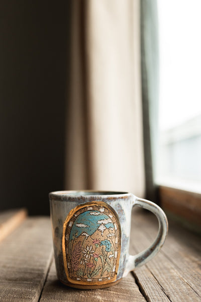 GOLD LUSTRE** 12 oz Window to the Alpine Mug